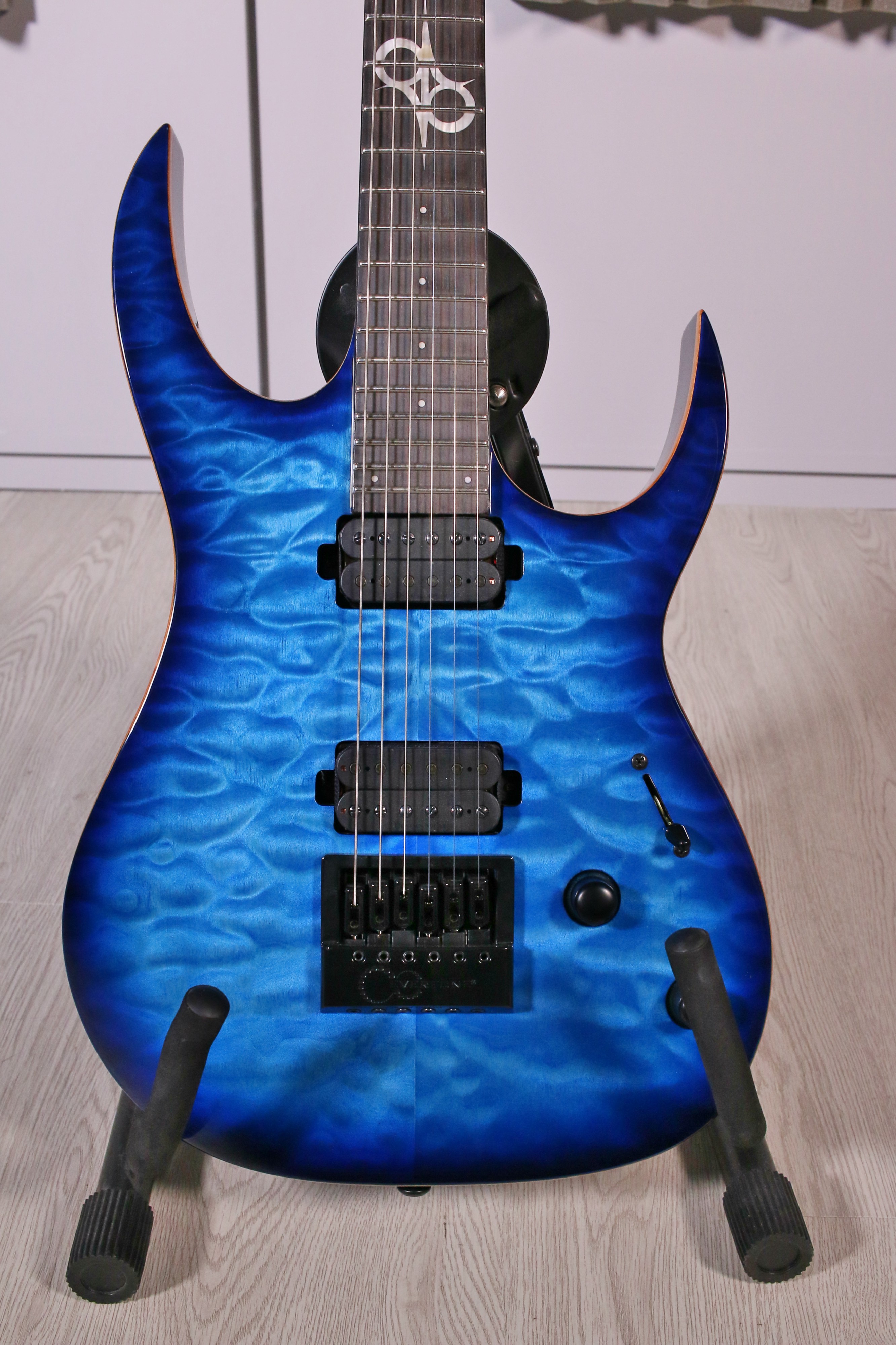 Review de Solar Guitars S1.6ET Quilted Ocean Blue Guitarristas.info